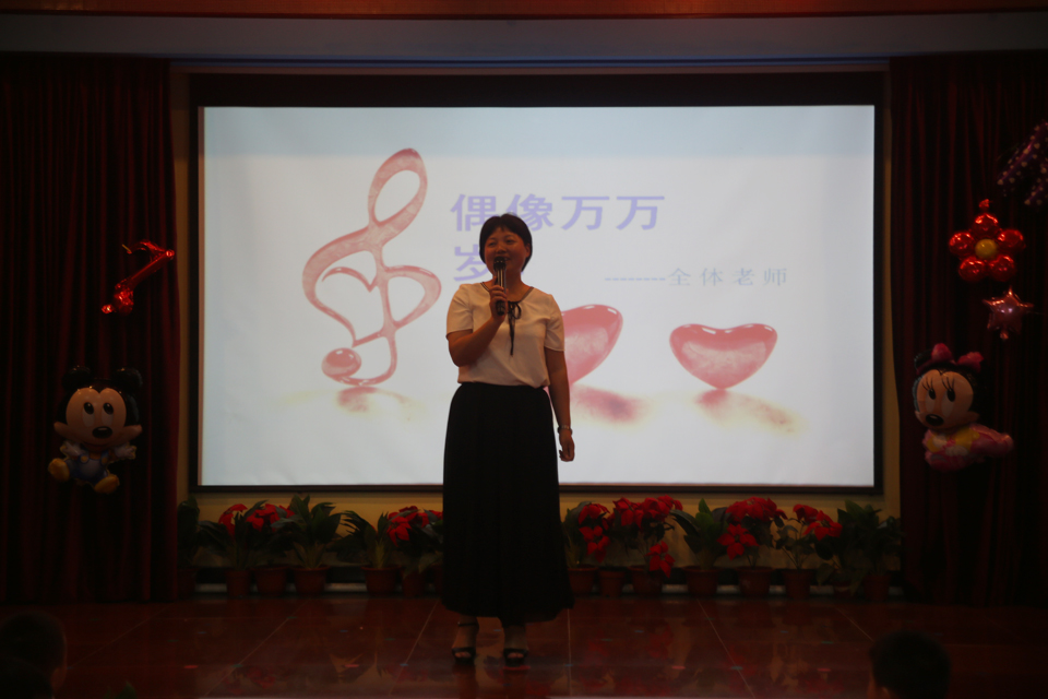 家长讲话2.jpg